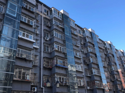小區電梯案例